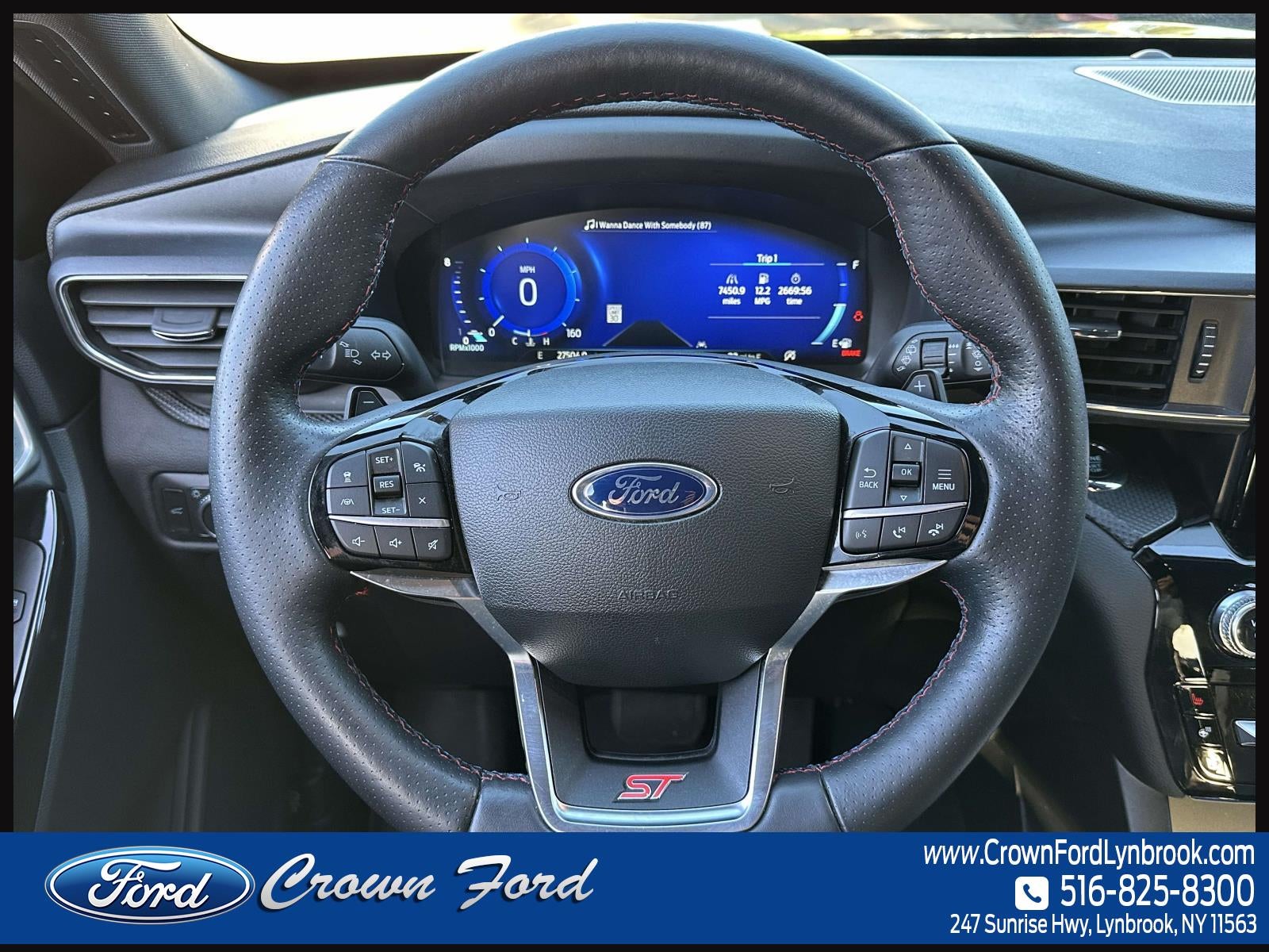 2022 Ford Explorer ST 4WD