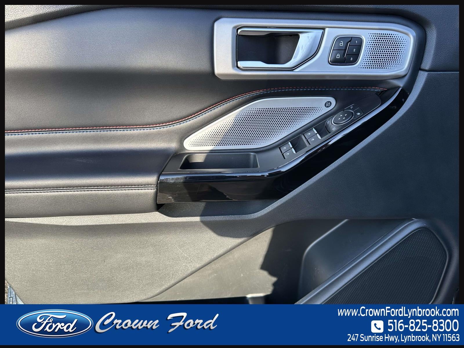 2022 Ford Explorer ST 4WD