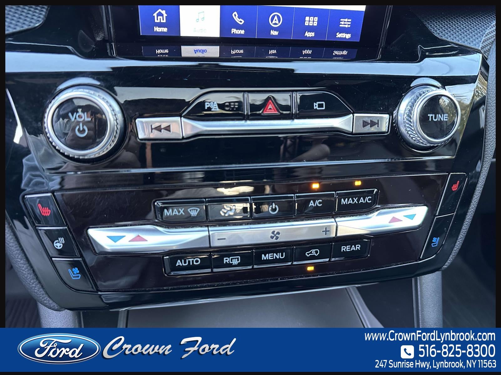 2022 Ford Explorer ST 4WD