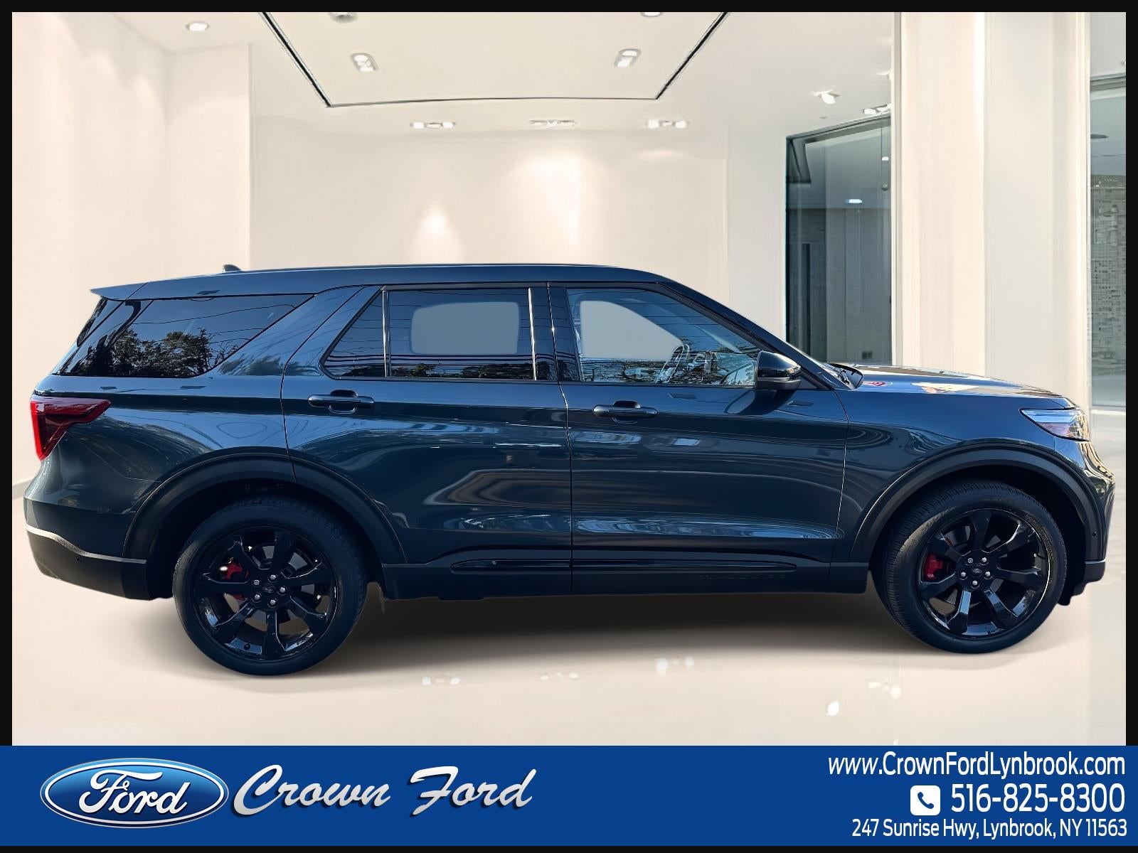 2022 Ford Explorer ST 4WD