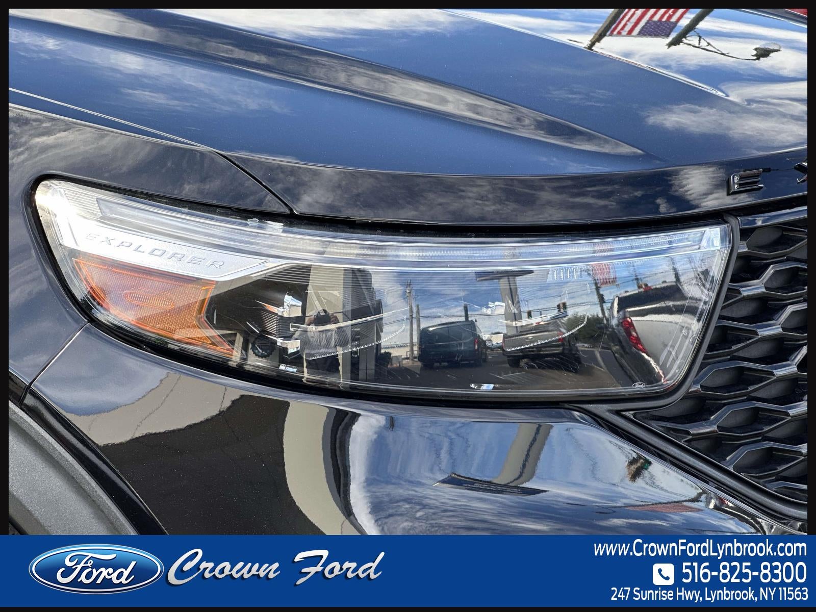 2023 Ford Explorer ST 4WD