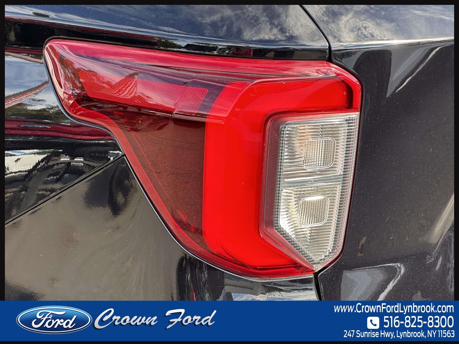2023 Ford Explorer ST 4WD