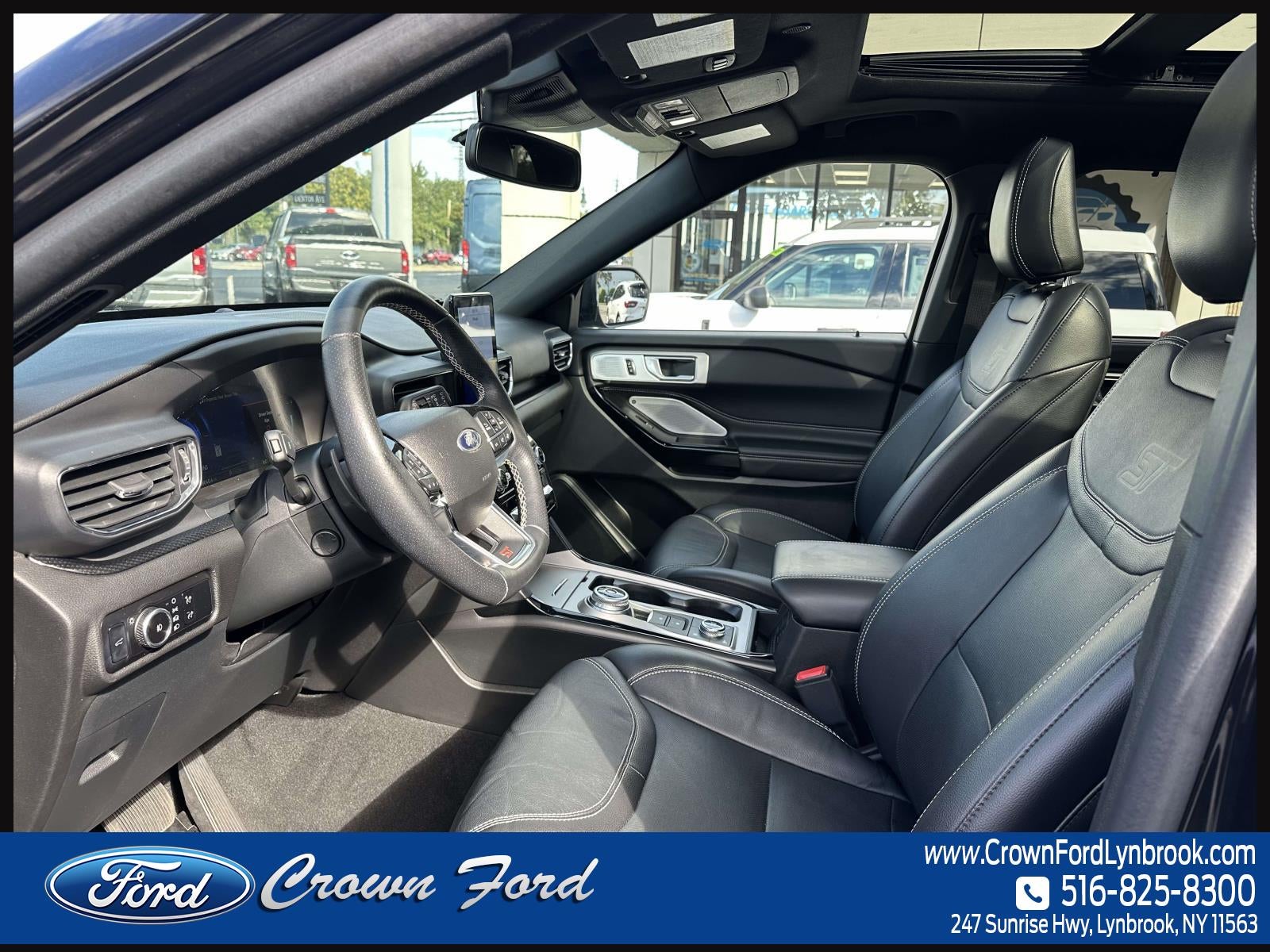 2023 Ford Explorer ST 4WD