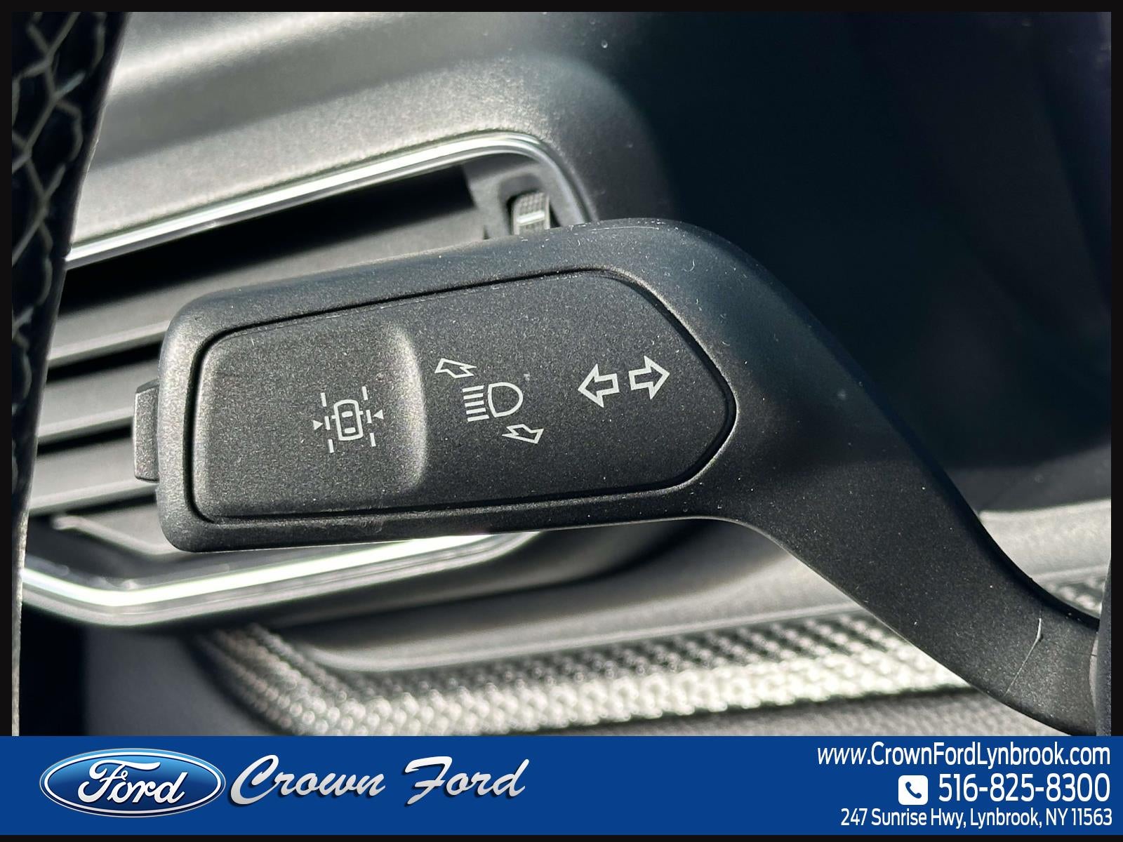 2023 Ford Explorer ST 4WD