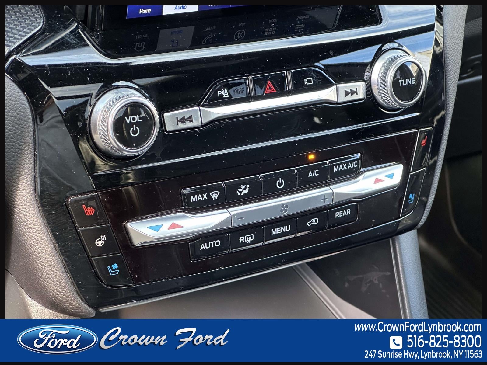 2023 Ford Explorer ST 4WD