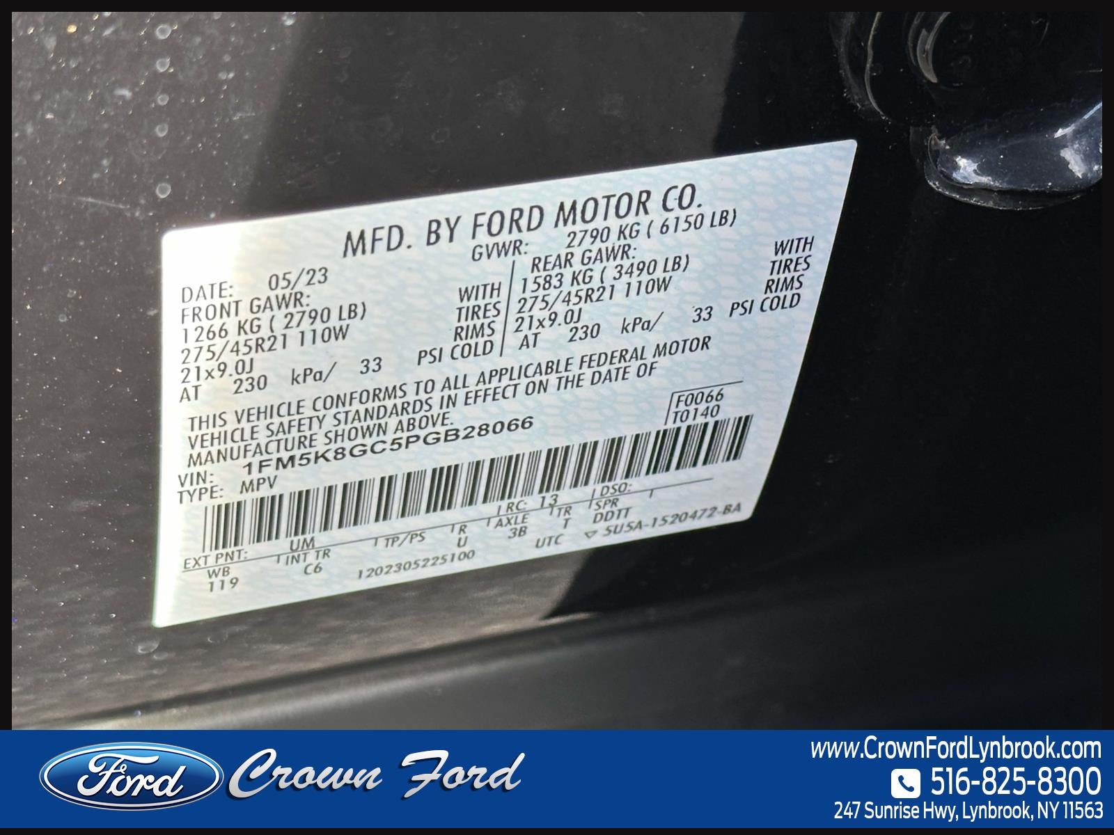 2023 Ford Explorer ST 4WD