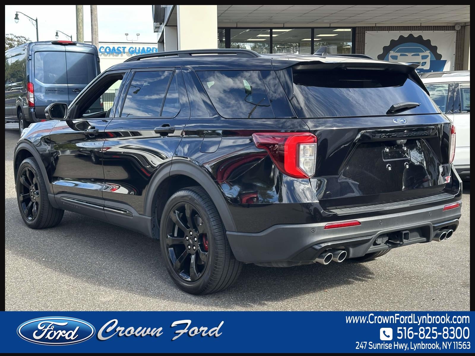 2023 Ford Explorer ST 4WD