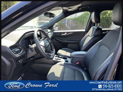 2023 Ford Escape ST-Line AWD