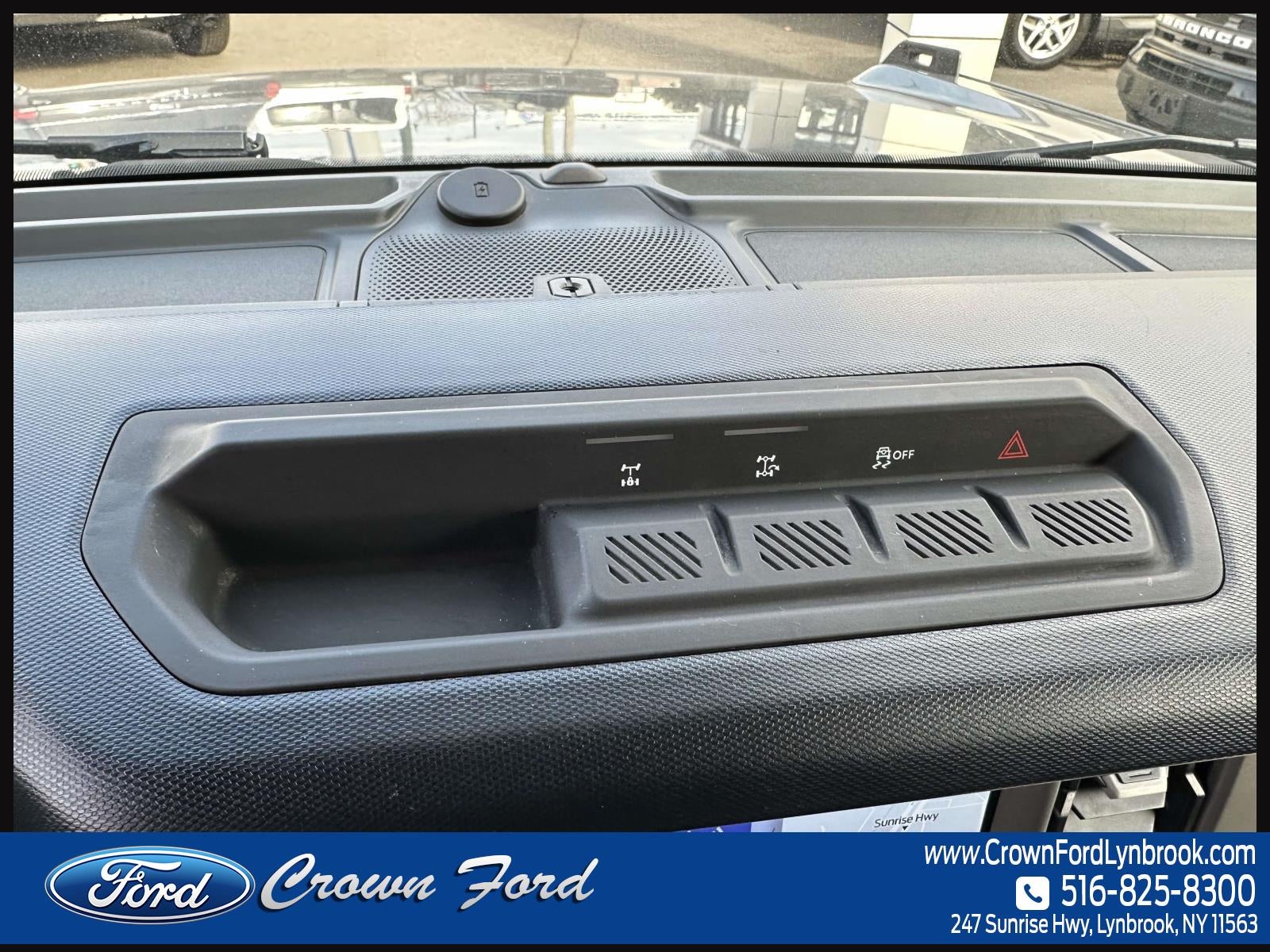 2022 Ford Bronco Outer Banks 4 Door Advanced 4x4