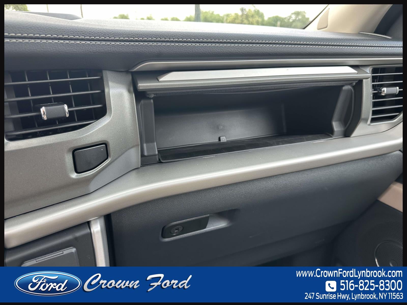 2023 Ford Expedition Max XLT 4x4