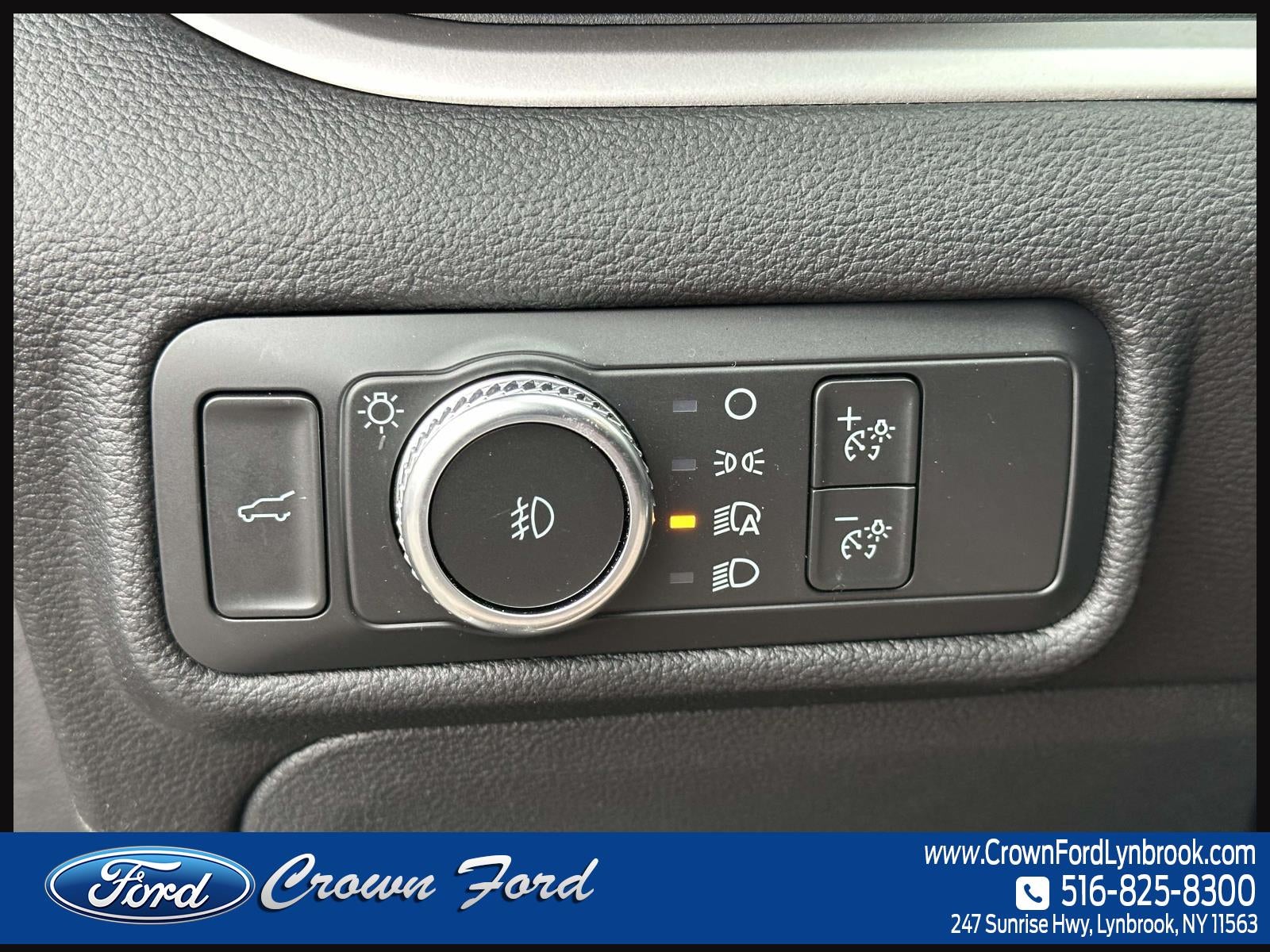 2022 Ford Explorer XLT 4WD