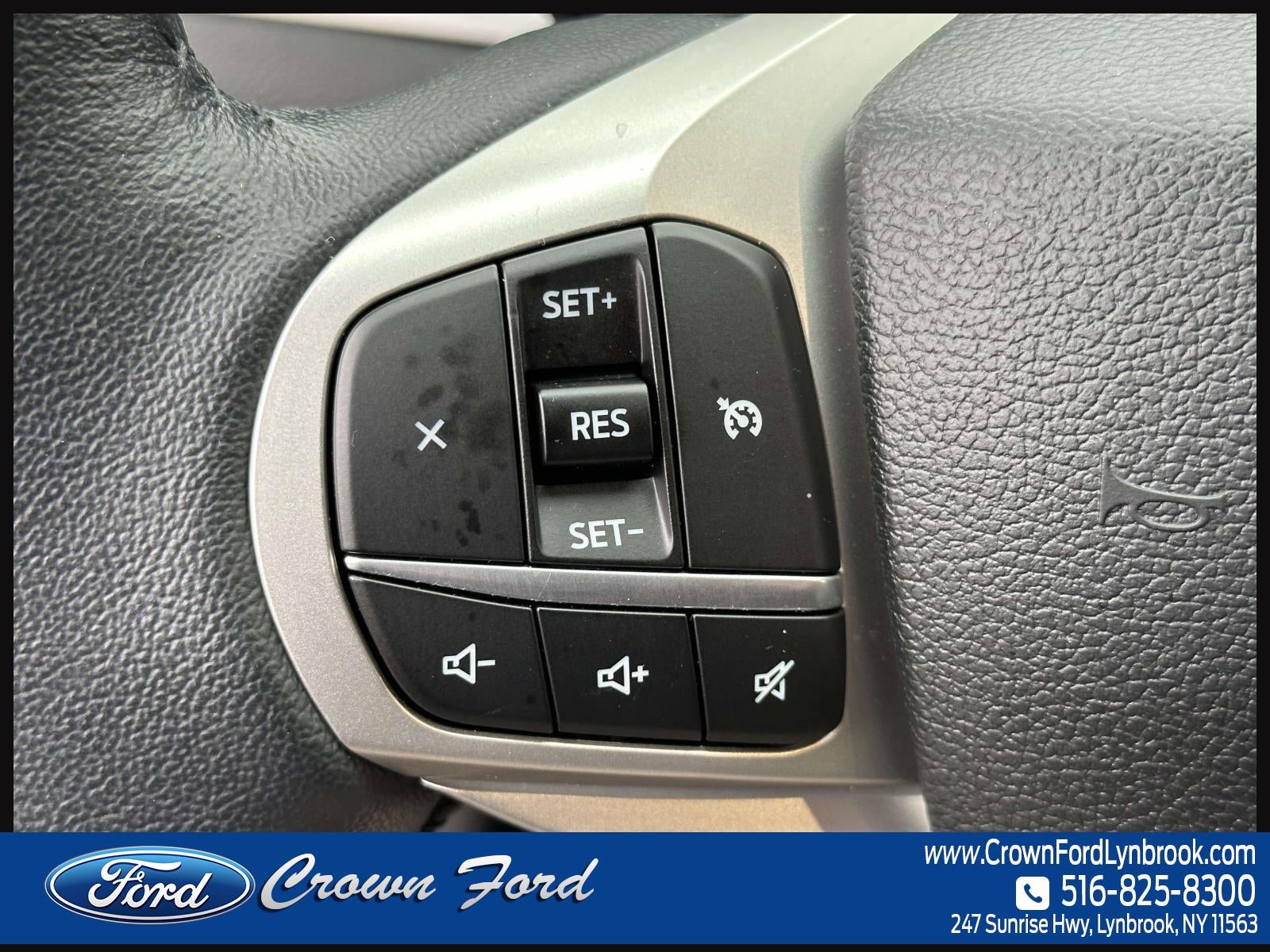 2022 Ford Explorer XLT 4WD