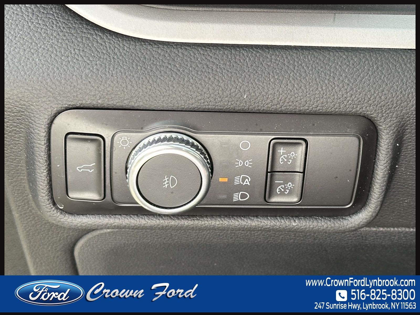 2023 Ford Explorer XLT 4WD