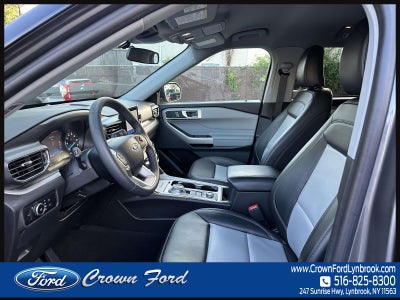 2023 Ford Explorer XLT 4WD