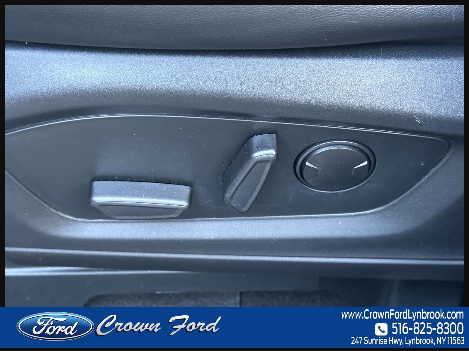 2023 Ford Explorer XLT 4WD