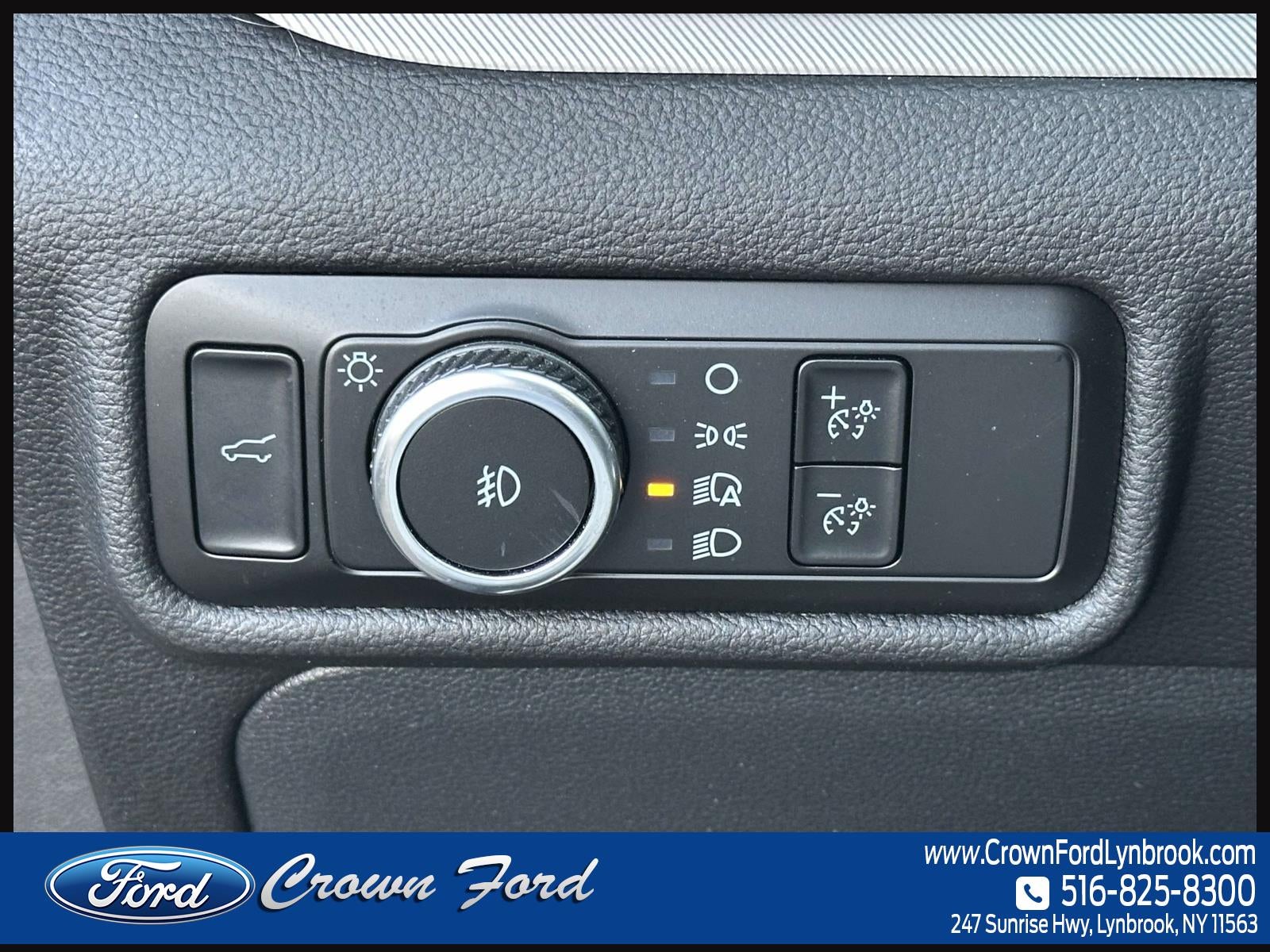 2023 Ford Explorer XLT 4WD