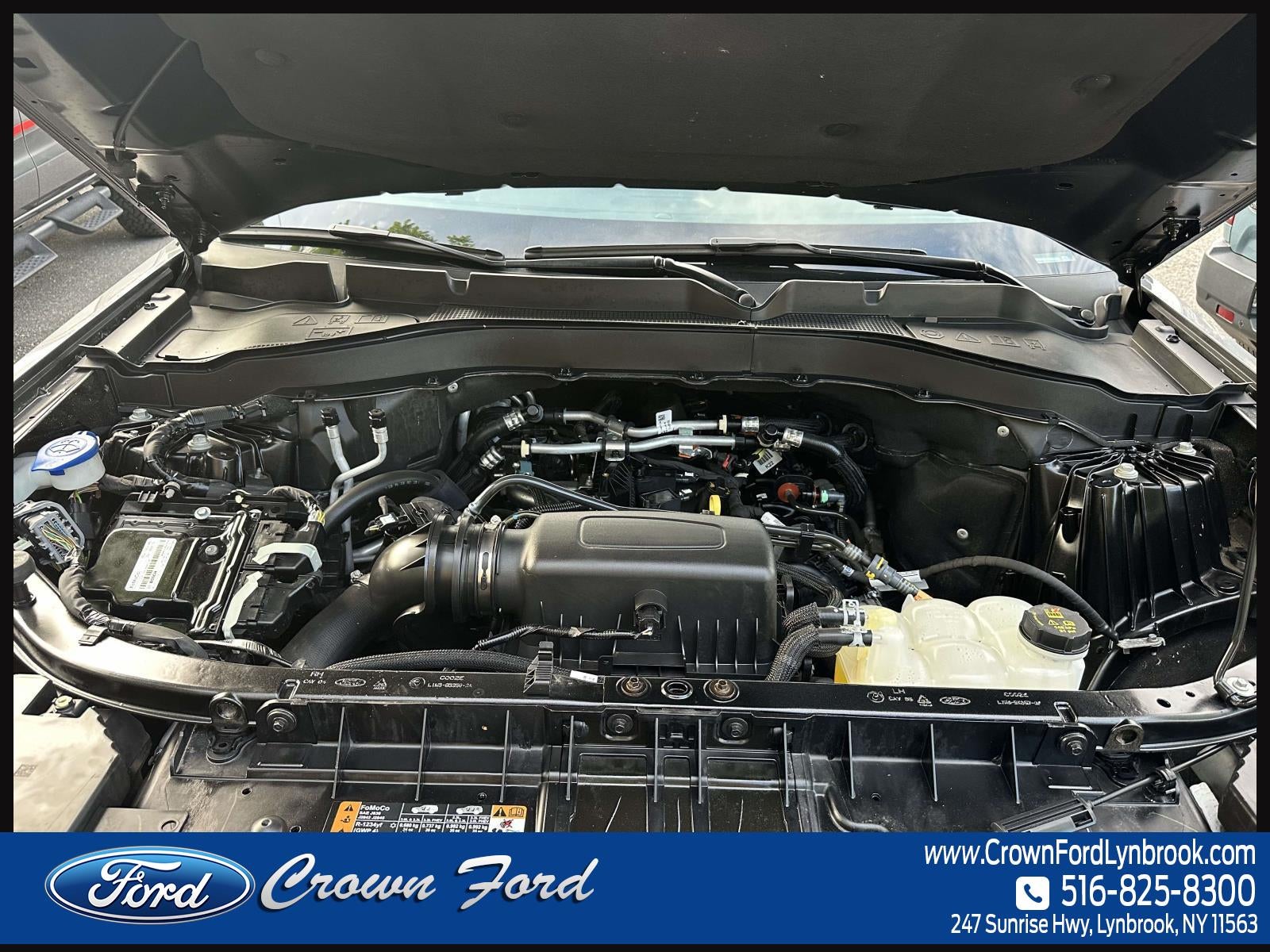 2023 Ford Explorer XLT 4WD
