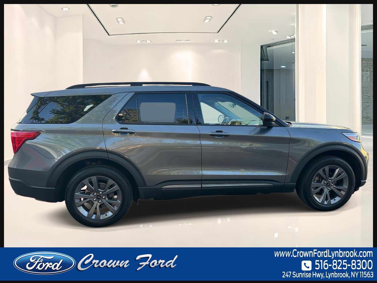 2023 Ford Explorer XLT 4WD
