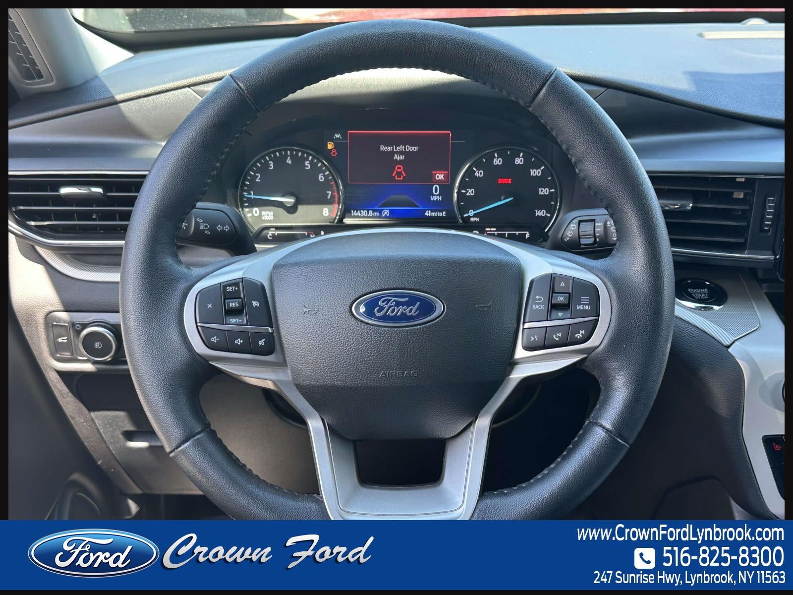 2023 Ford Explorer XLT 4WD