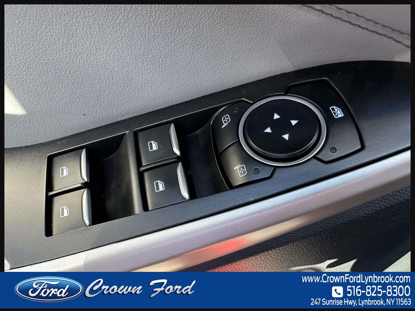 2023 Ford Explorer XLT 4WD