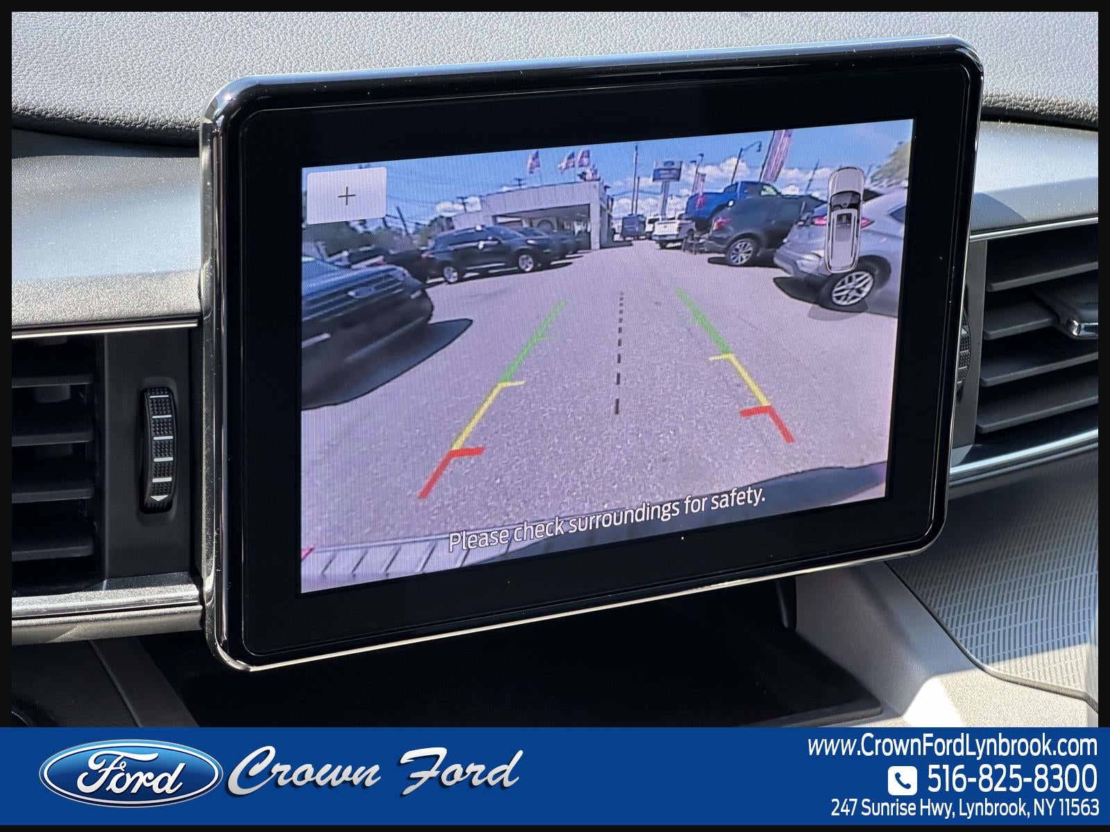 2023 Ford Explorer XLT 4WD