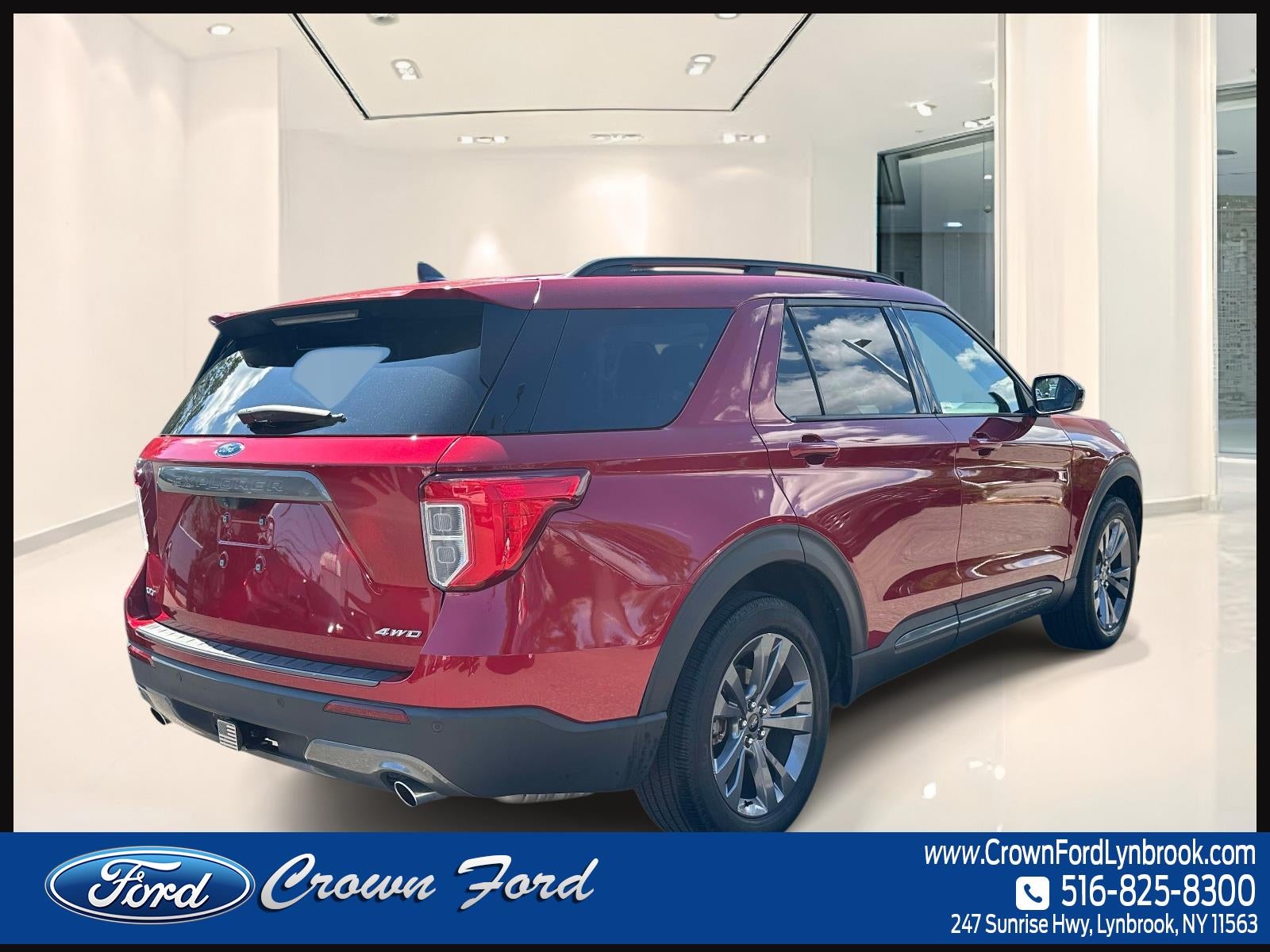 2023 Ford Explorer XLT 4WD