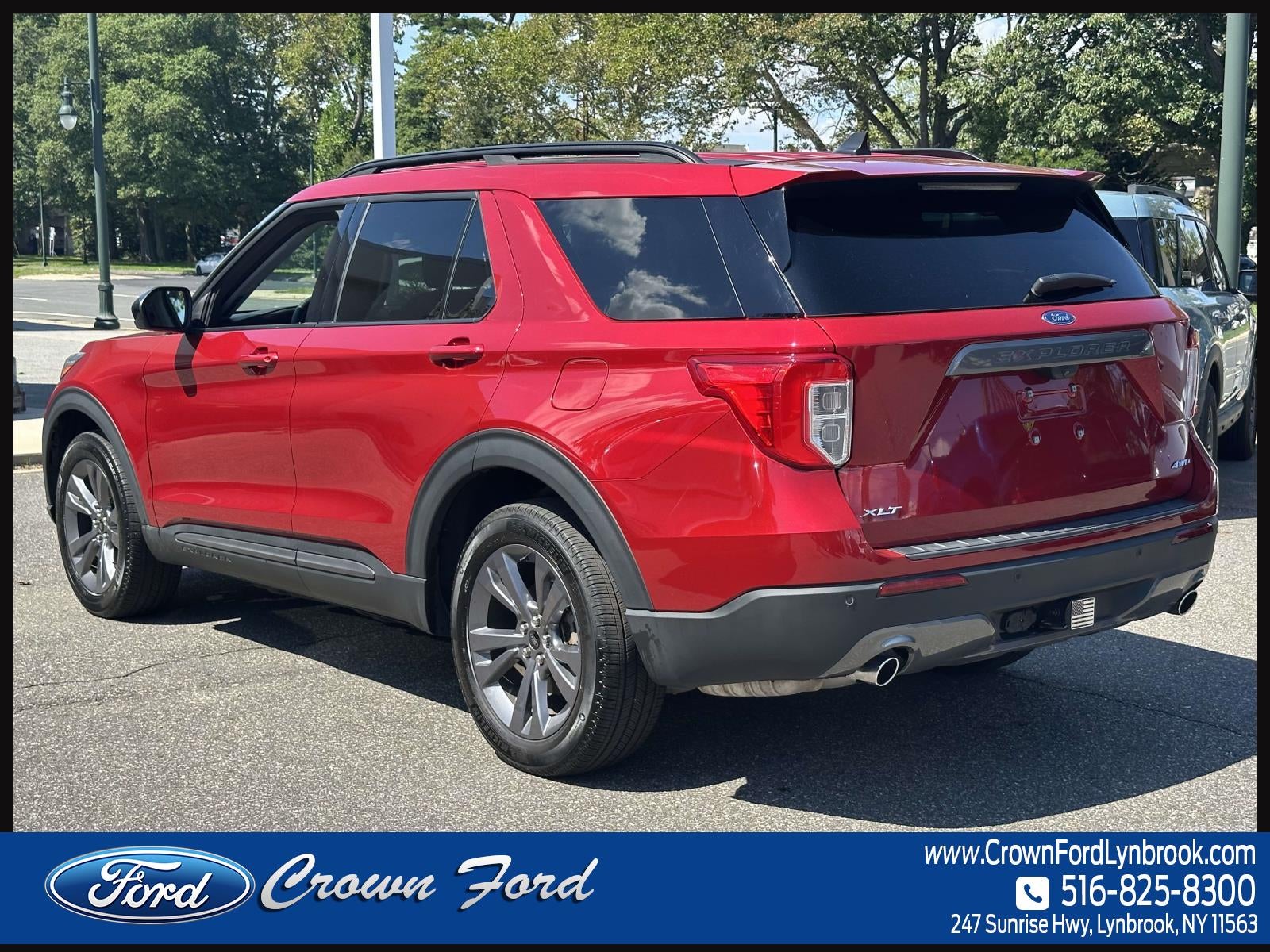 2023 Ford Explorer XLT 4WD