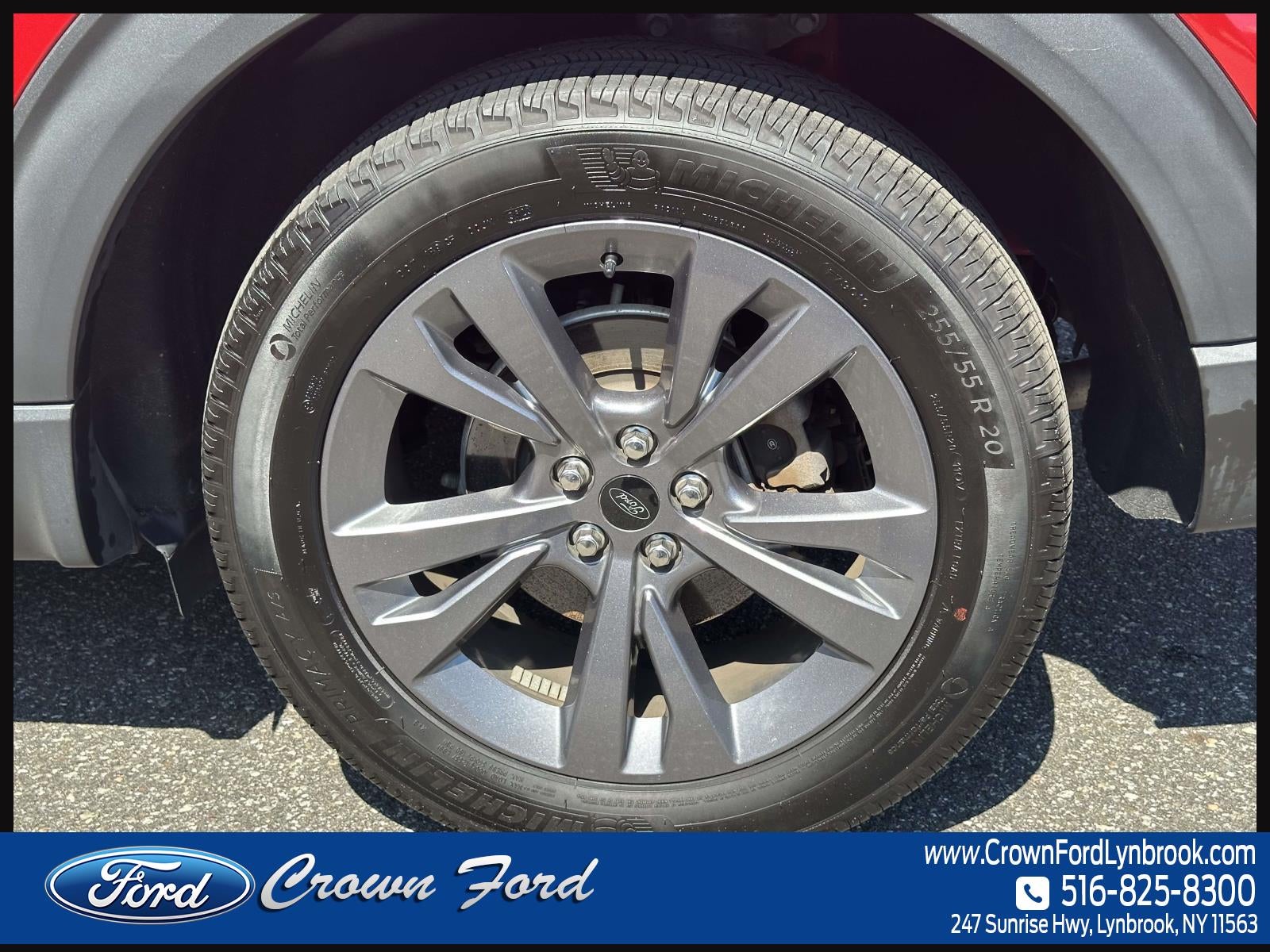 2023 Ford Explorer XLT 4WD