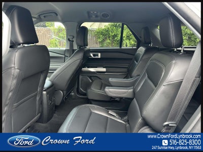 2023 Ford Explorer XLT 4WD