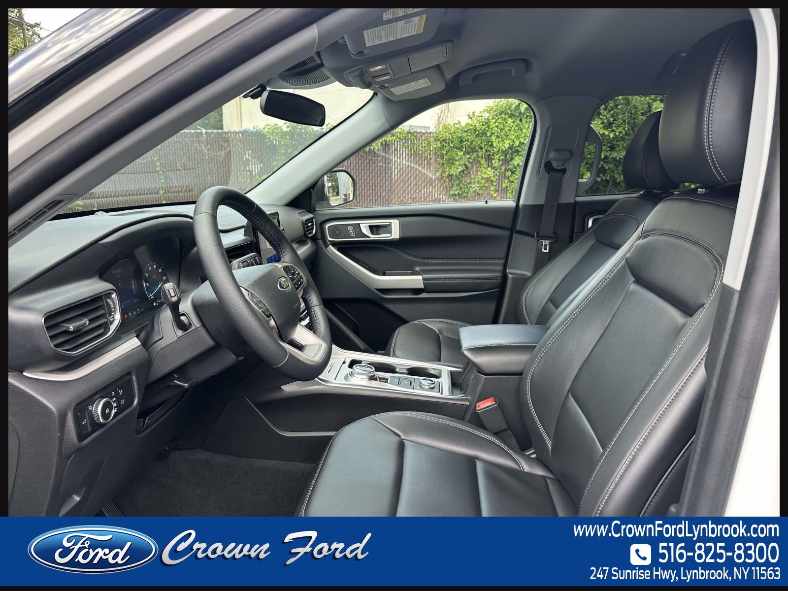 2023 Ford Explorer XLT 4WD
