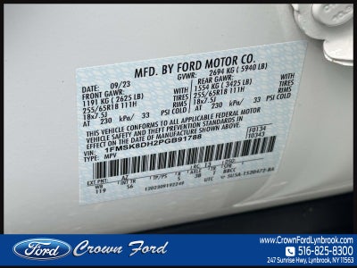 2023 Ford Explorer XLT 4WD