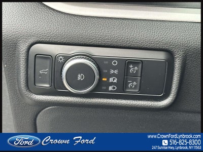 2023 Ford Explorer XLT 4WD