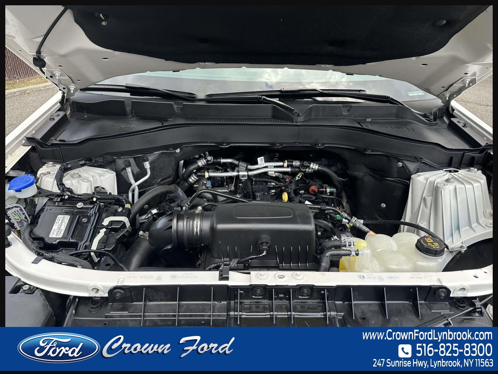 2023 Ford Explorer XLT 4WD