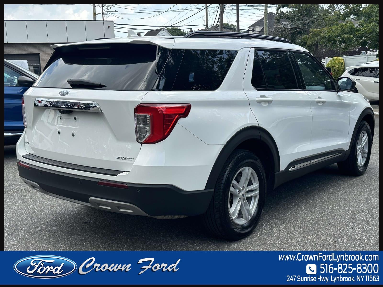 2023 Ford Explorer XLT 4WD