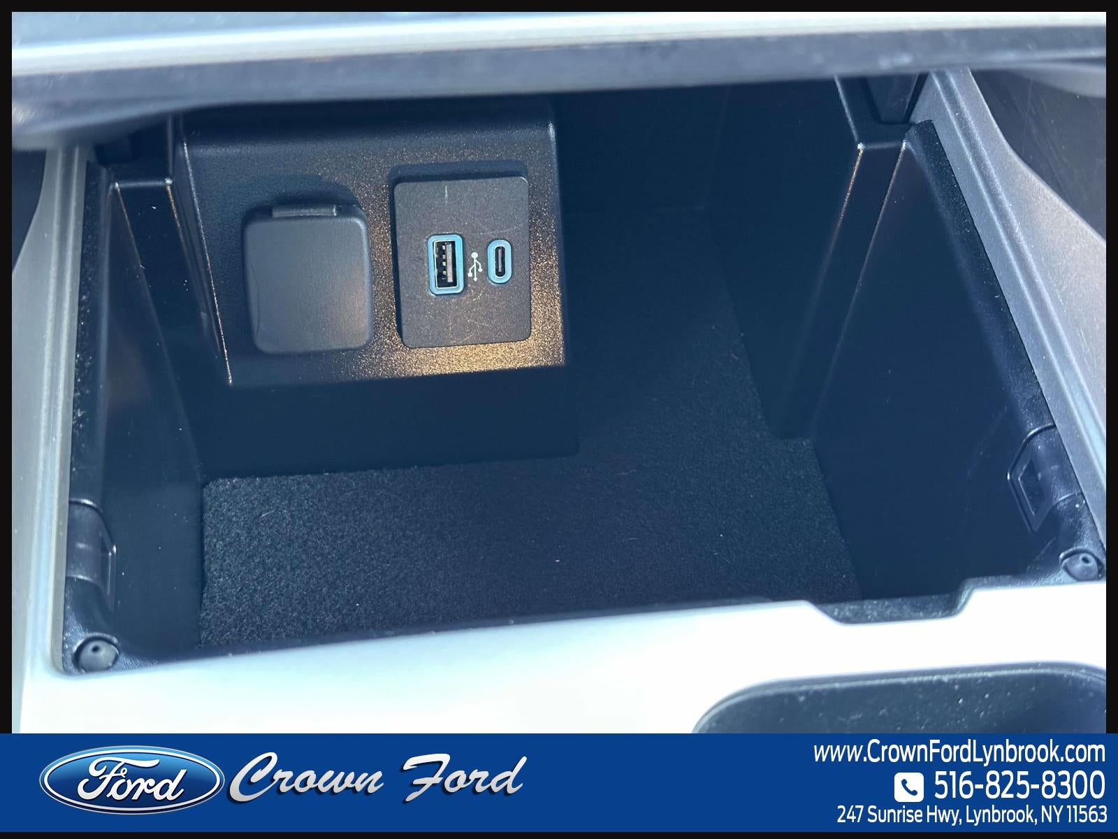 2021 Ford Explorer XLT 4WD