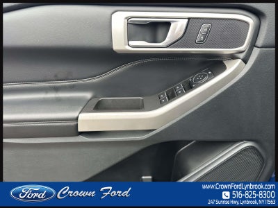 2023 Ford Explorer XLT 4WD