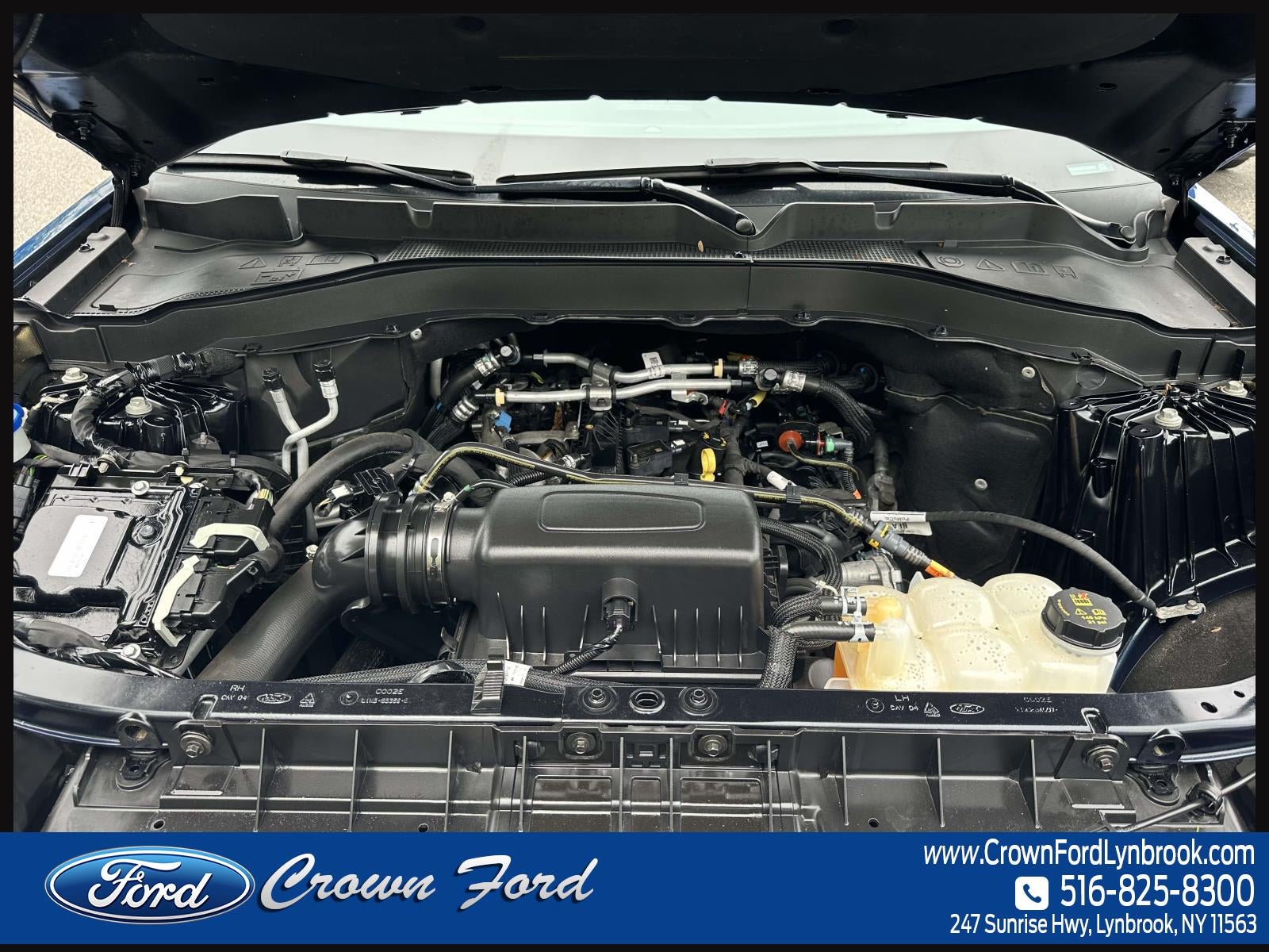 2023 Ford Explorer XLT 4WD
