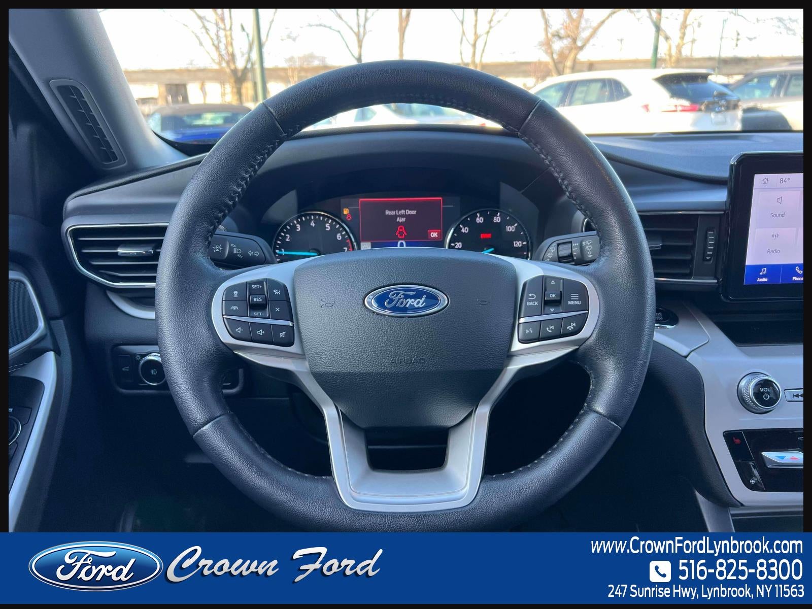 2023 Ford Explorer XLT 4WD