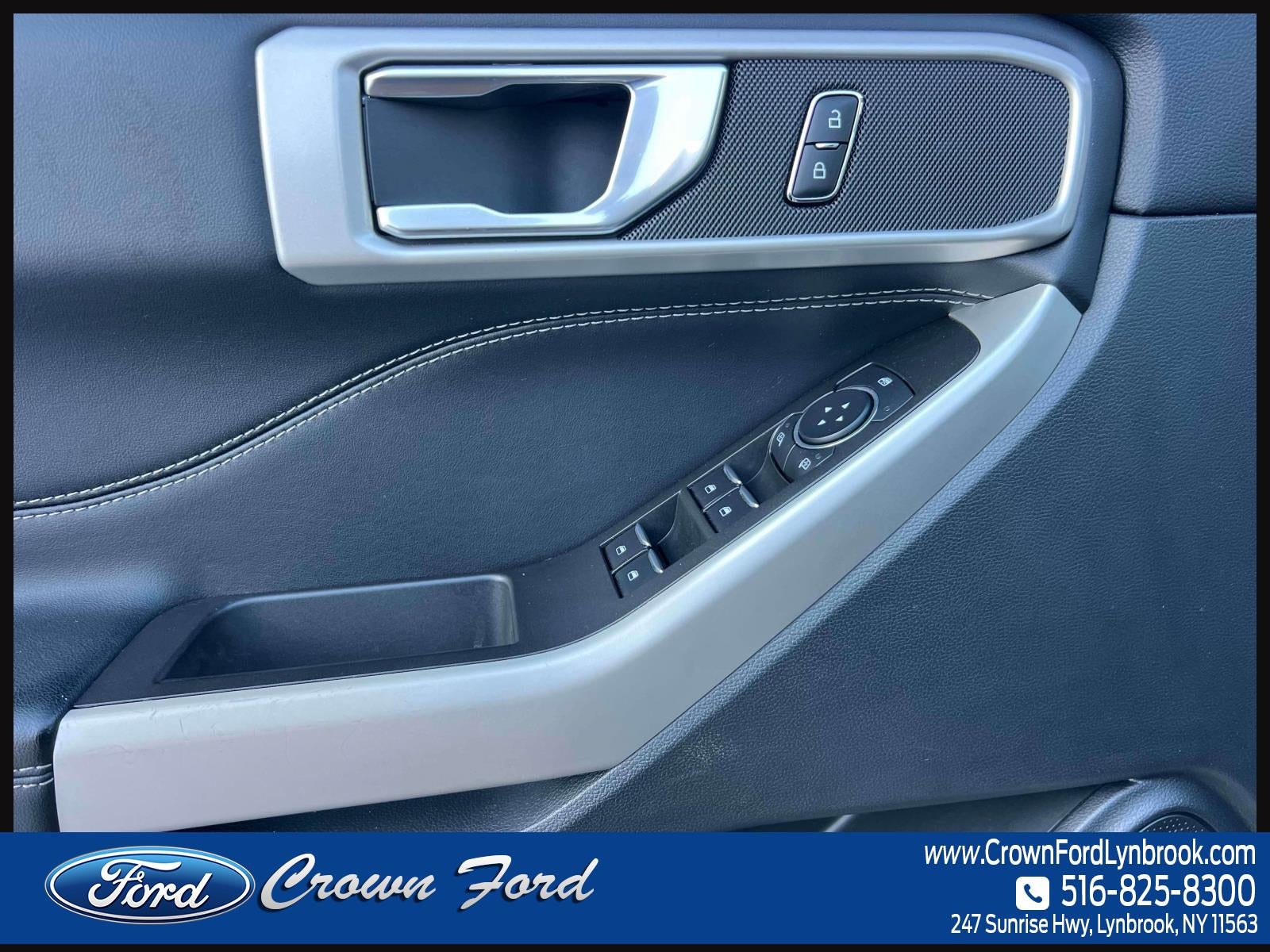 2023 Ford Explorer XLT 4WD