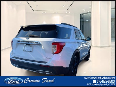 2023 Ford Explorer XLT 4WD