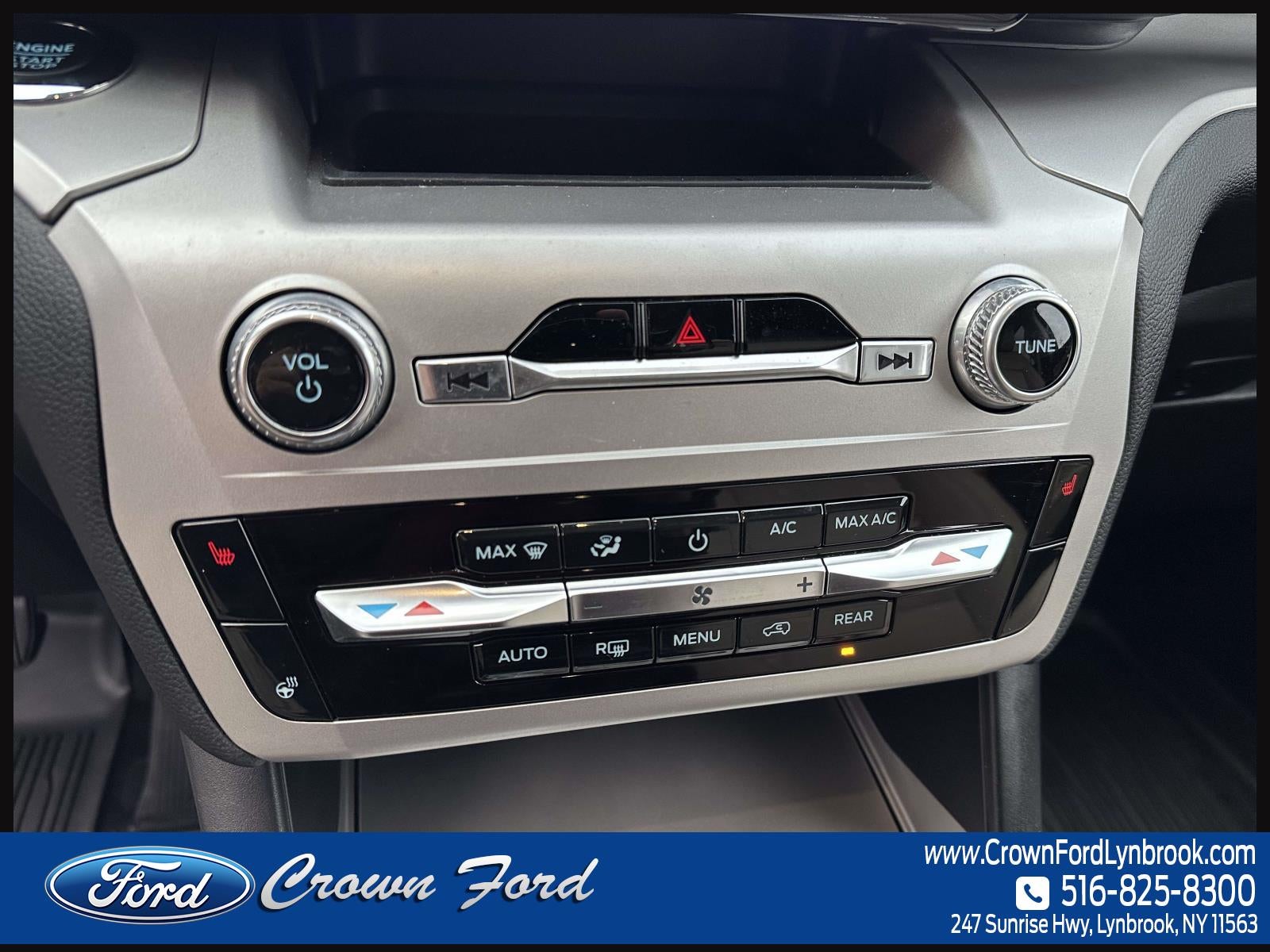 2022 Ford Explorer XLT 4WD