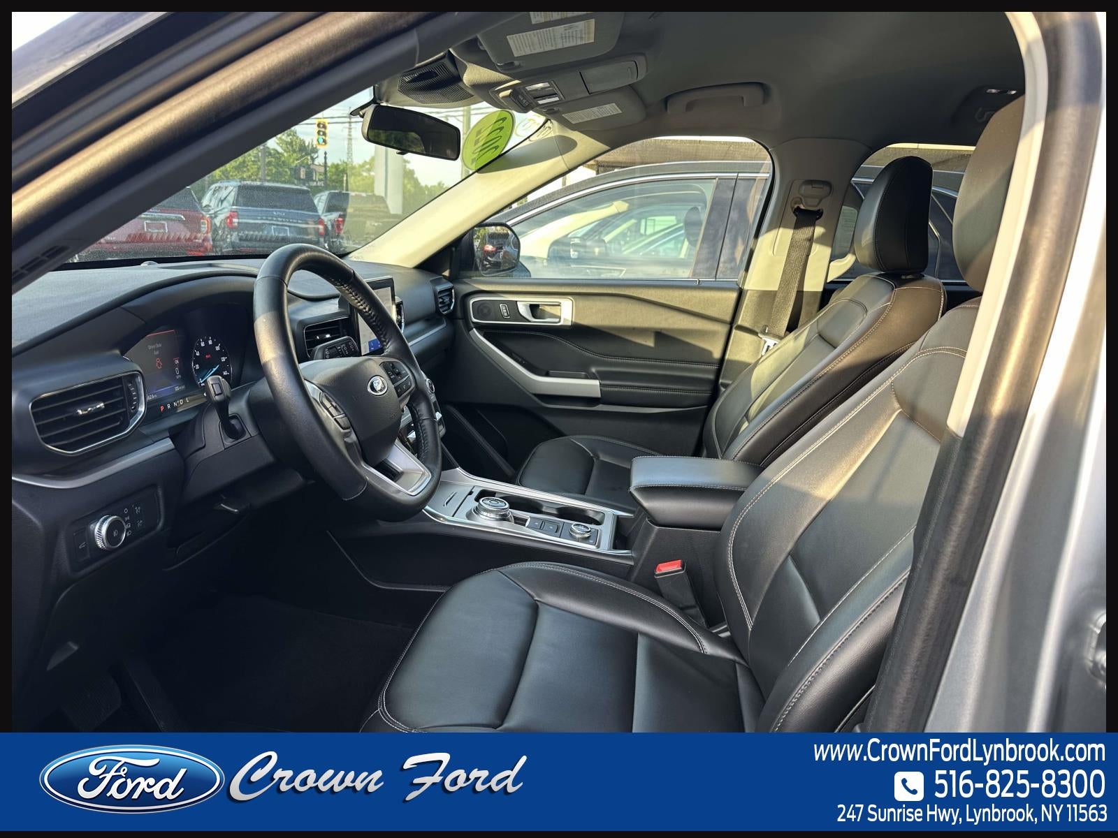 2022 Ford Explorer XLT 4WD