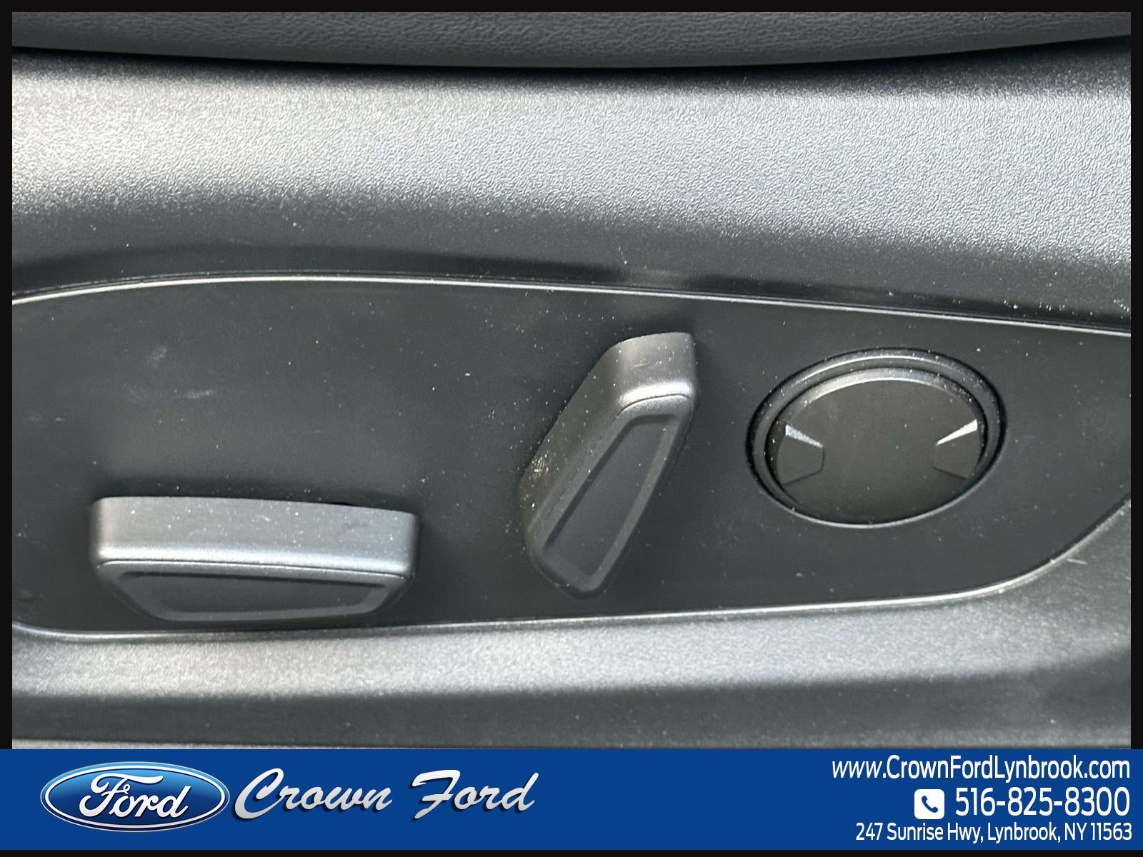 2022 Ford Explorer XLT 4WD