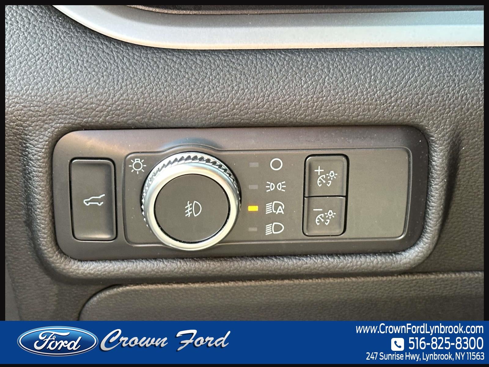 2022 Ford Explorer XLT 4WD