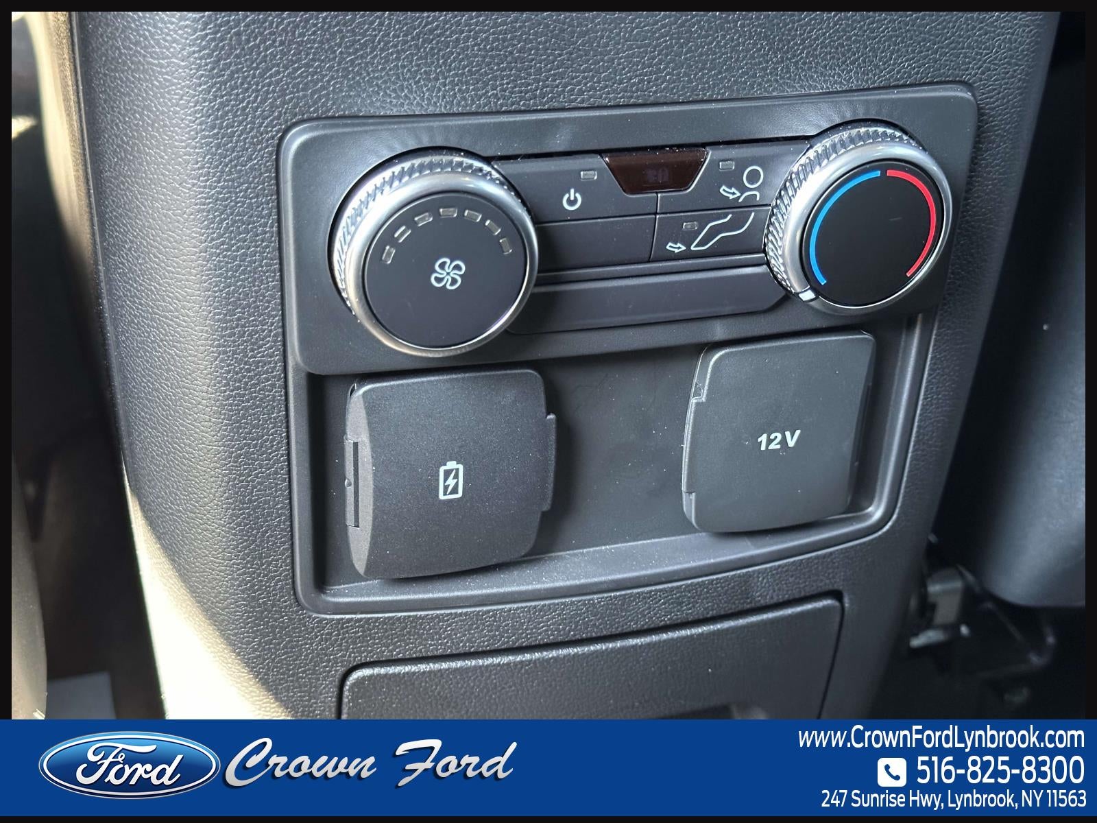 2023 Ford Explorer XLT 4WD