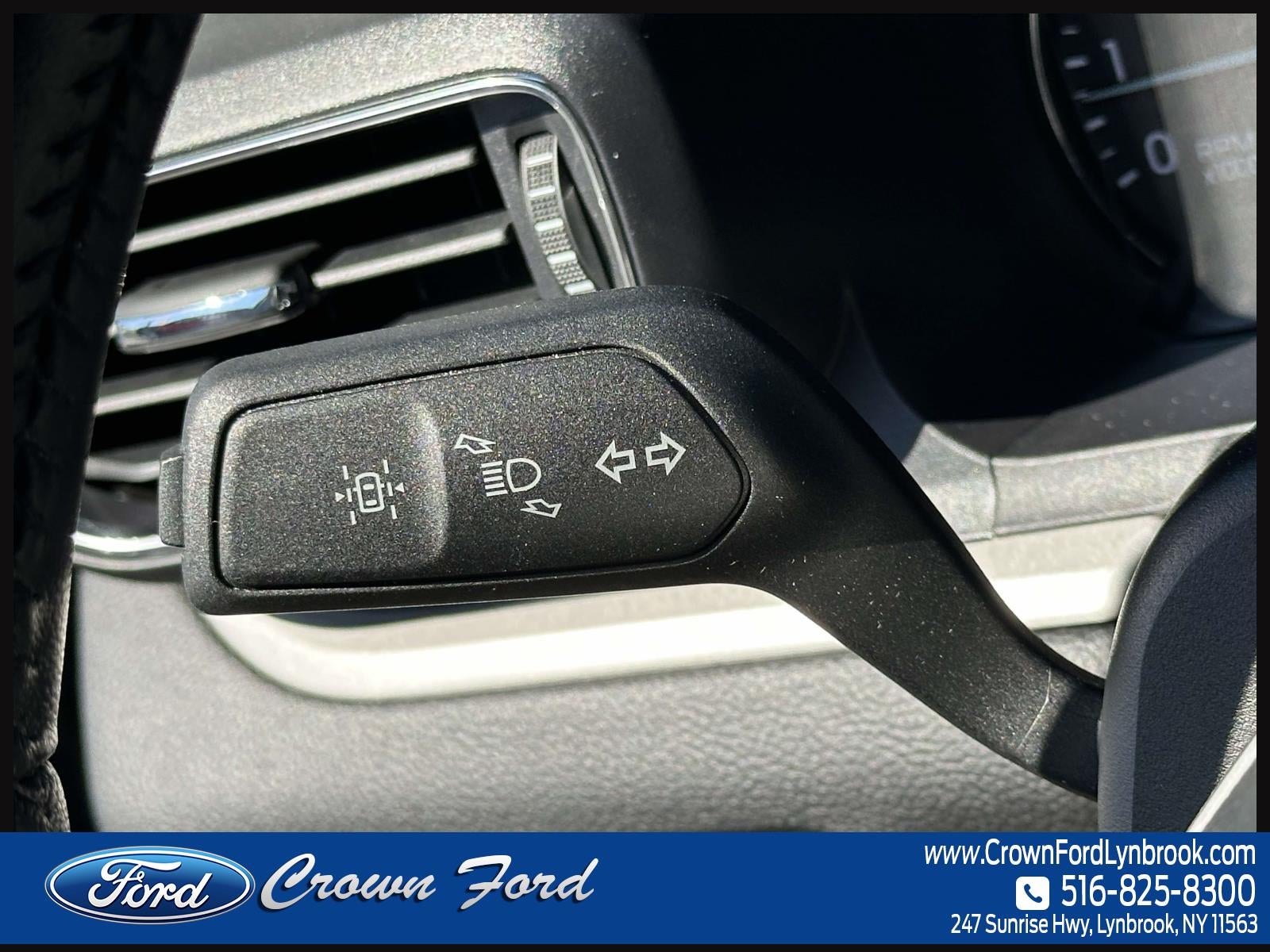 2023 Ford Explorer XLT 4WD