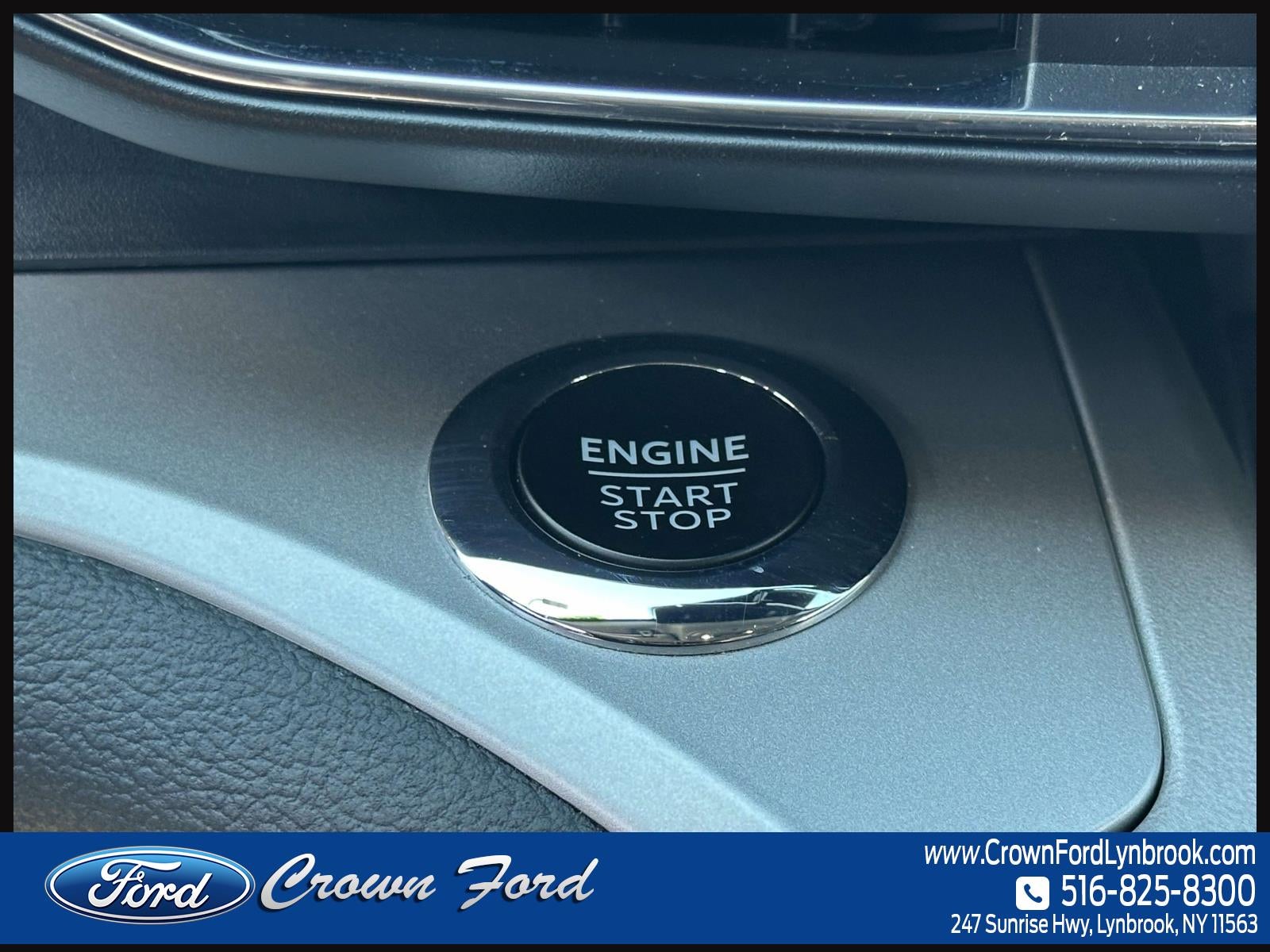 2023 Ford Explorer XLT 4WD