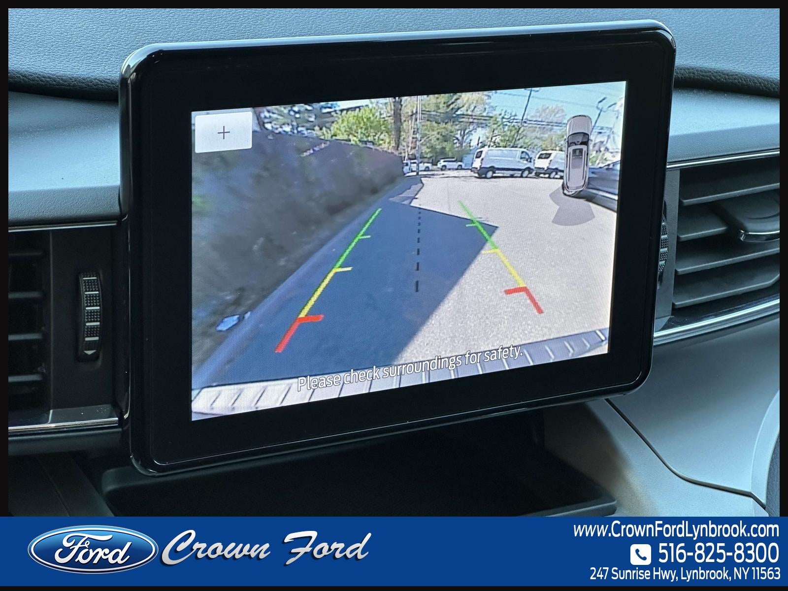 2023 Ford Explorer XLT 4WD