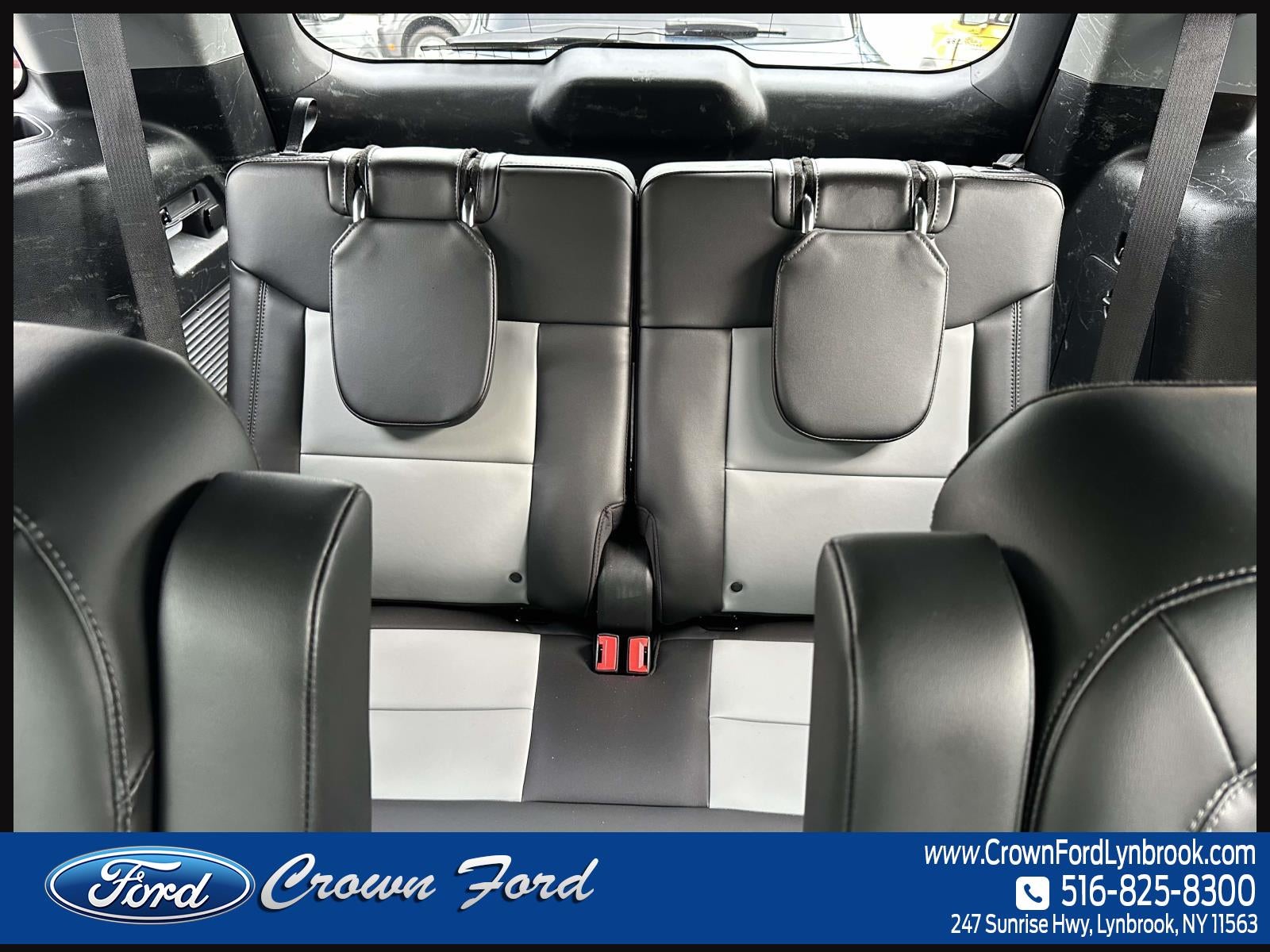 2023 Ford Explorer XLT 4WD
