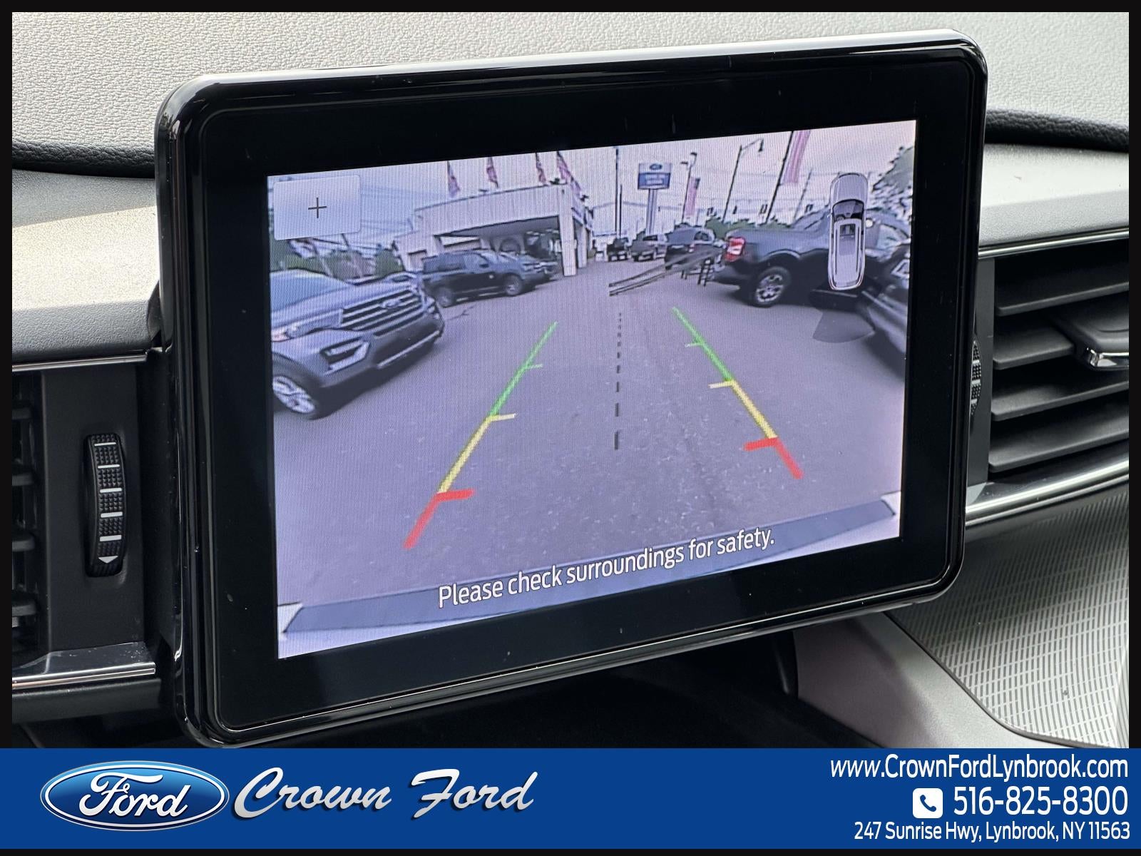 2023 Ford Explorer XLT 4WD